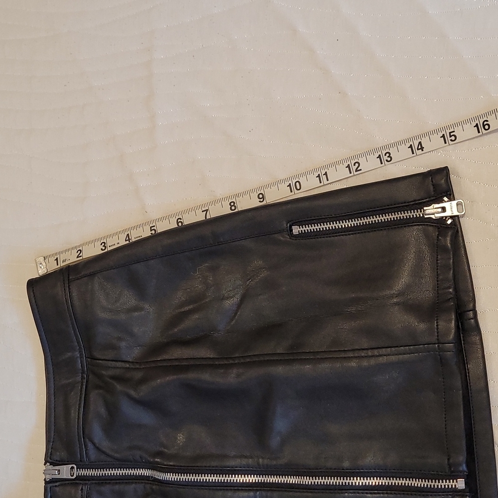 Express Faux Leather Skirt Size 0 - Picture 4 of 8